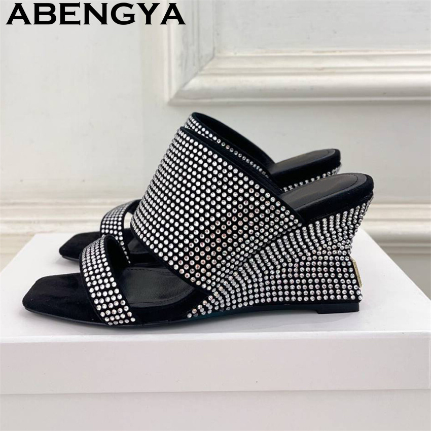 Elegante stijl strass slippers - Ethnic Fashion Week recensie en prijs