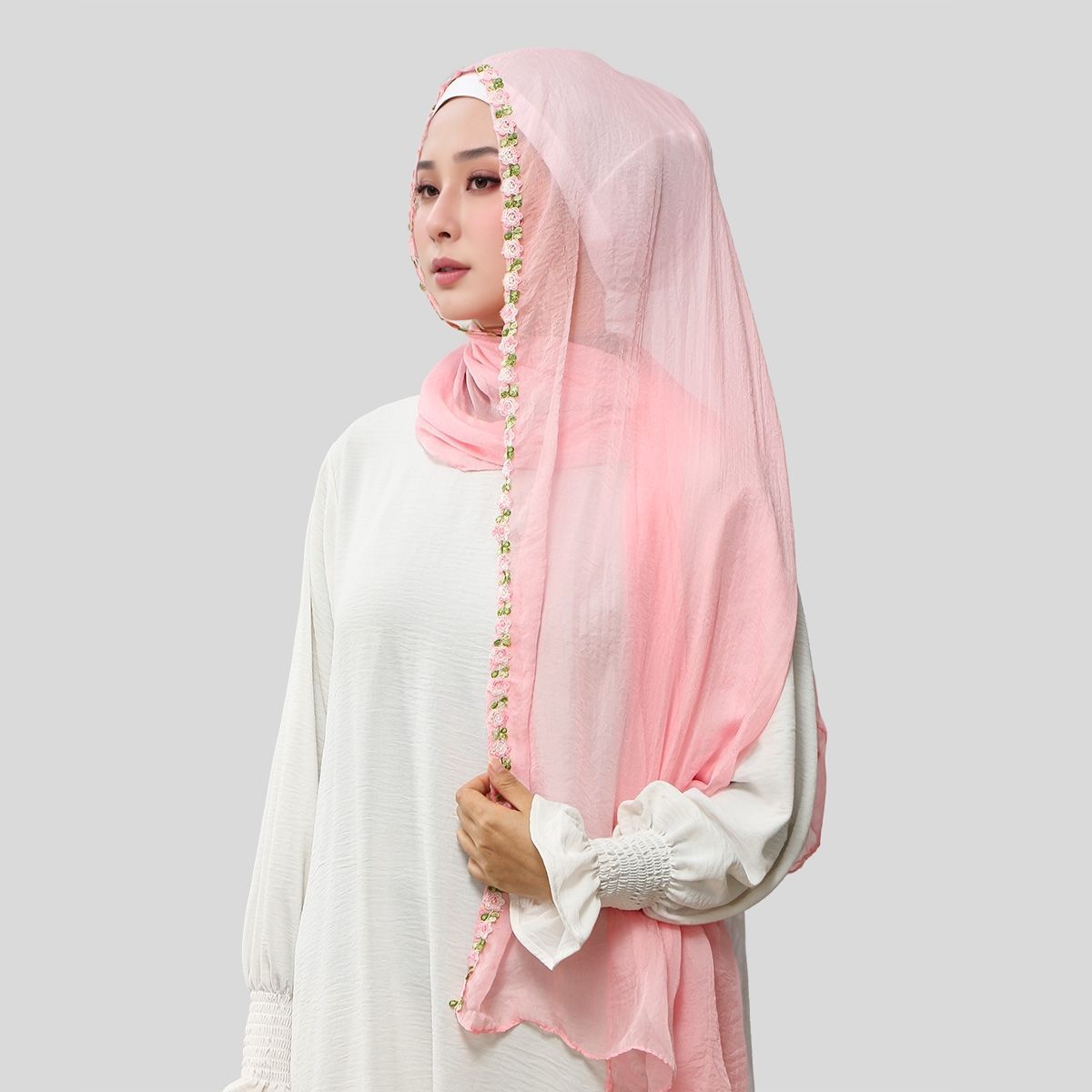 Nieuwe roos geborduurde effen  - Ethnic Fashion For Ladies recensie en prijs